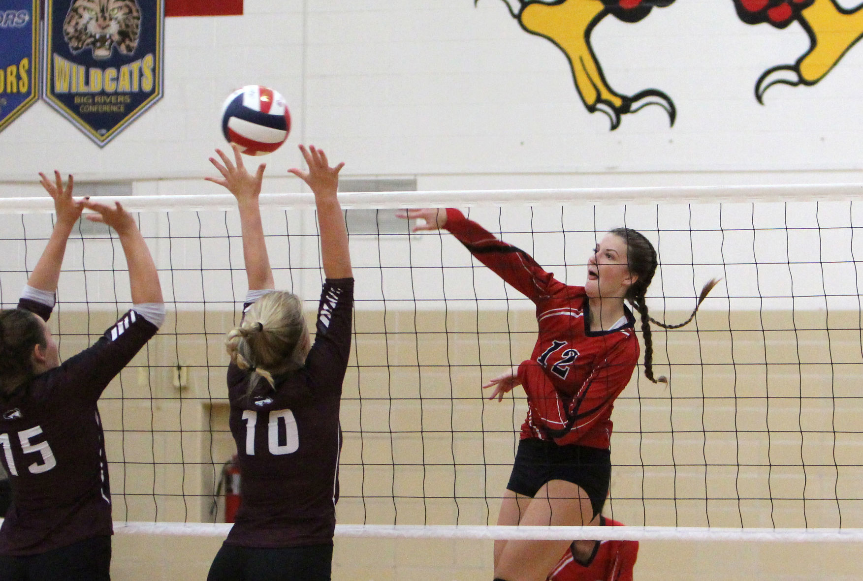 Menomonie at Chi-Hi volleyball 9-6-18